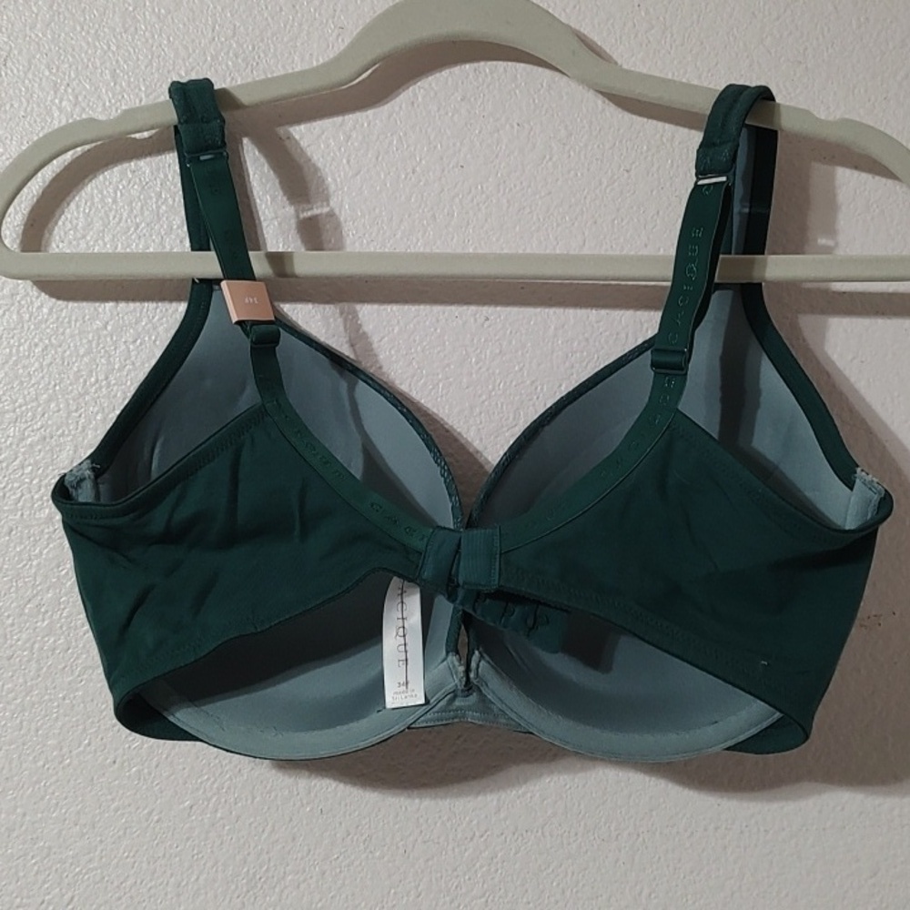 Cacique Green Lace Wire Bra Size 34F - Picture 2 of 3